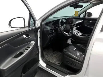 2020 Hyundai Santa Fe с пробегом 107 325 км