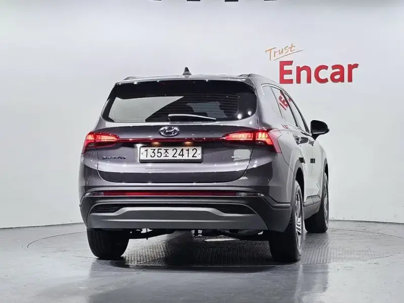 2022 Hyundai Santa Fe с пробегом 75 816 км