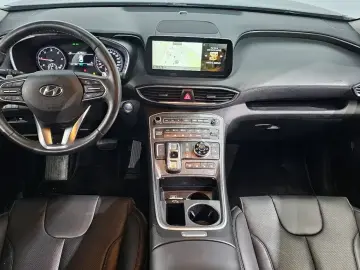 2022 Hyundai Santa Fe с пробегом 75 816 км