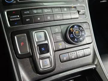 2022 Hyundai Santa Fe с пробегом 75 816 км