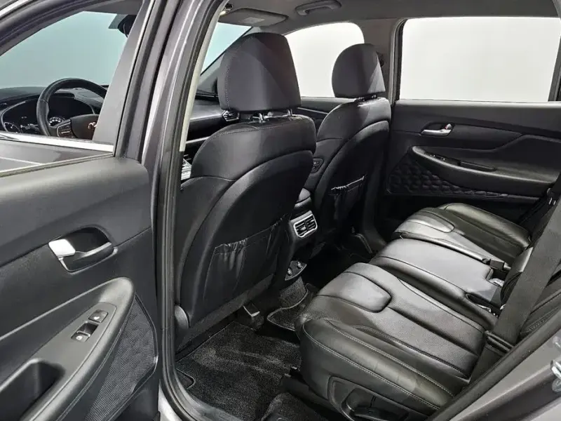 2022 Hyundai Santa Fe с пробегом 75 816 км