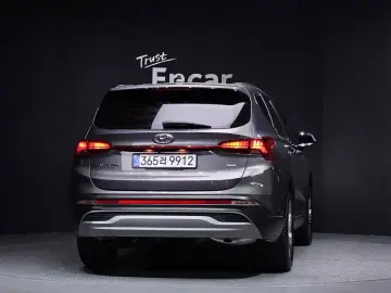 2020 Hyundai Santa Fe с пробегом 21 717 км