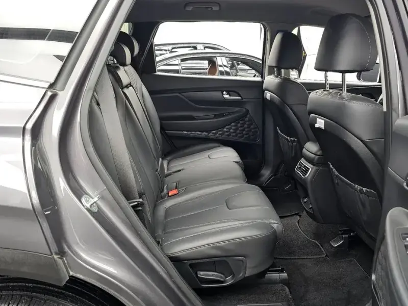 2020 Hyundai Santa Fe с пробегом 21 717 км