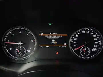 2021 Hyundai Santa Fe с пробегом 102 149 км