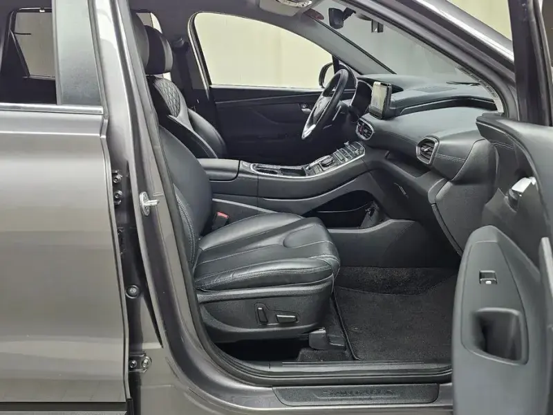 2021 Hyundai Santa Fe с пробегом 102 149 км