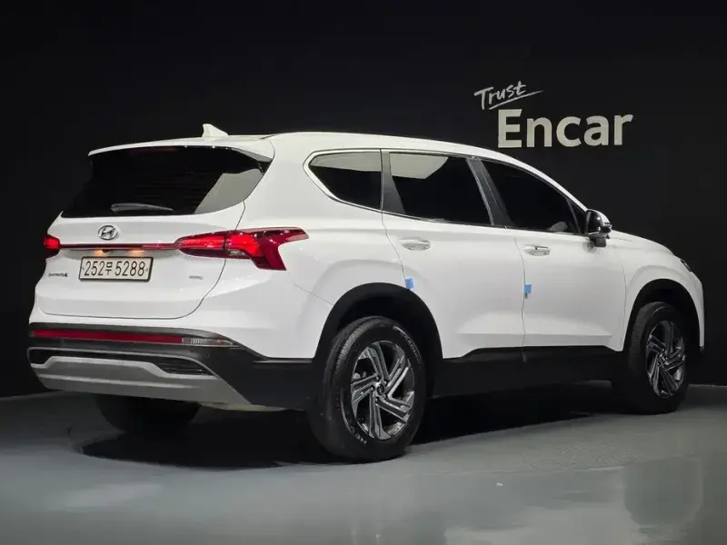 2022 Hyundai Santa Fe с пробегом 96 769 км