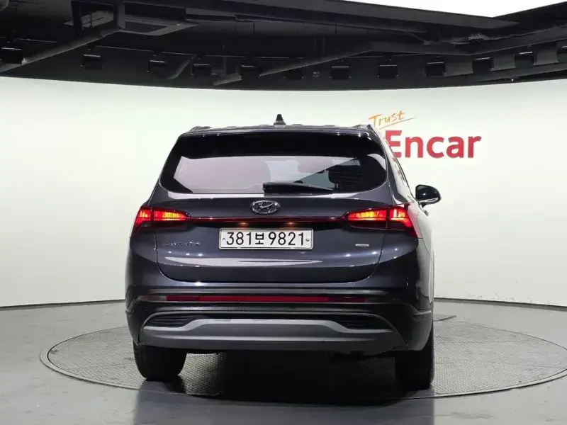 2021 Hyundai Santa Fe с пробегом 115 067 км