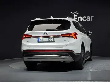 2023 Hyundai Santa Fe с пробегом 97 822 км