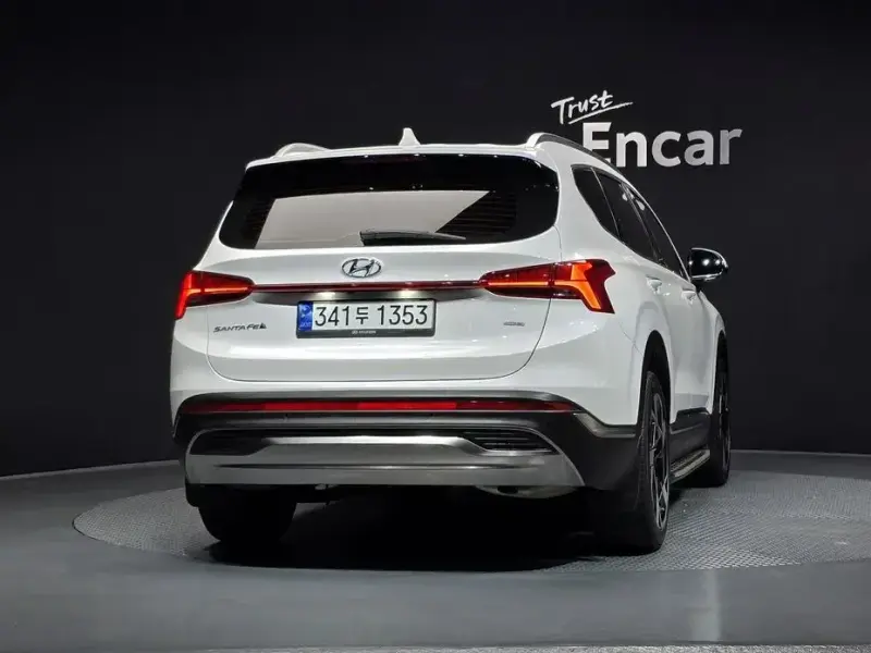 2023 Hyundai Santa Fe с пробегом 97 822 км