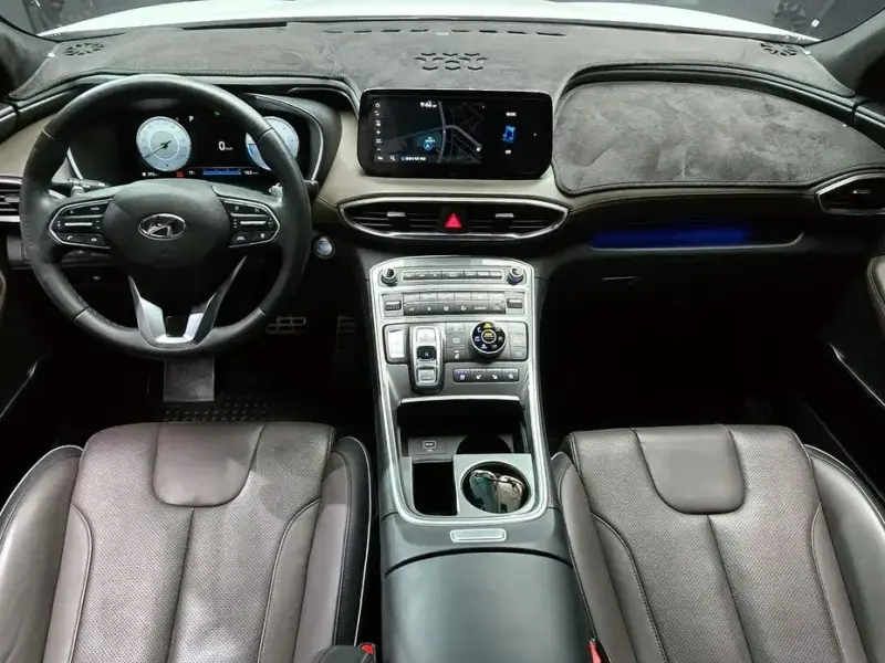 2023 Hyundai Santa Fe с пробегом 97 822 км