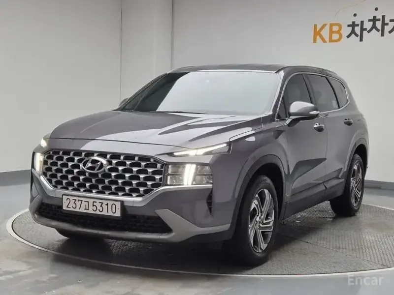 2021 Hyundai Santa Fe с пробегом 127 981 км