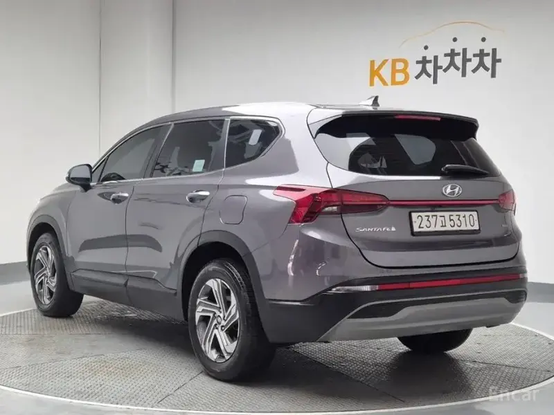 2021 Hyundai Santa Fe с пробегом 127 981 км