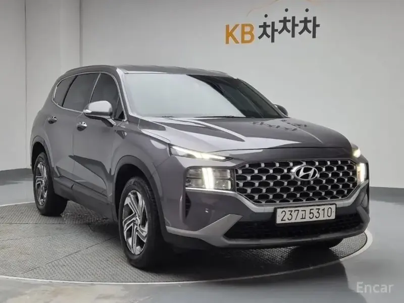 2021 Hyundai Santa Fe с пробегом 127 981 км