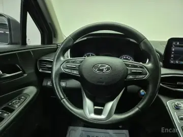 2021 Hyundai Santa Fe с пробегом 127 981 км