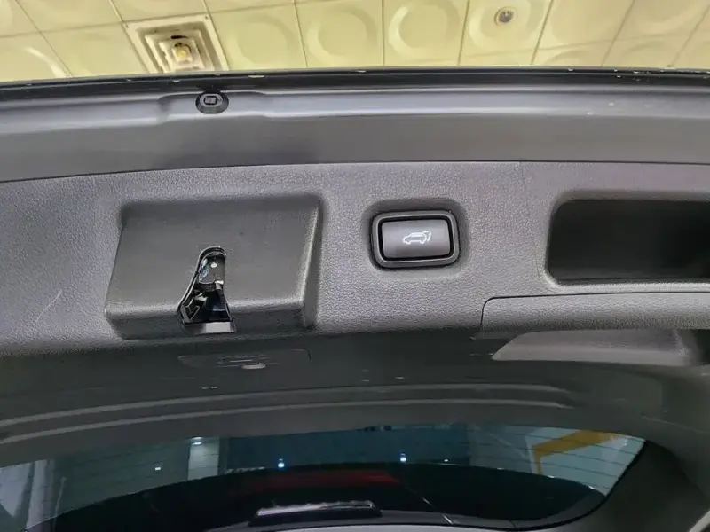 2020 Hyundai Santa Fe с пробегом 560 005 км