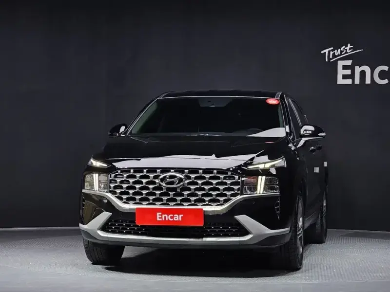 2023 Hyundai Santa Fe с пробегом 77 460 км