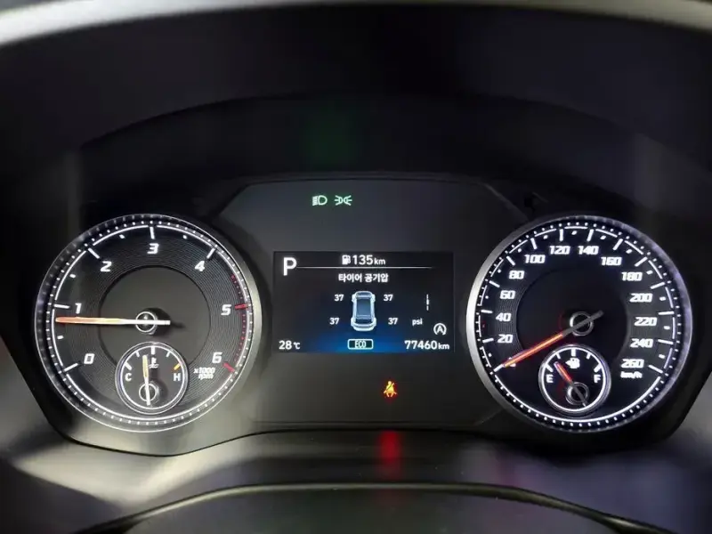 2023 Hyundai Santa Fe с пробегом 77 460 км