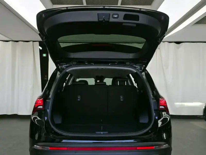 2023 Hyundai Santa Fe с пробегом 77 460 км