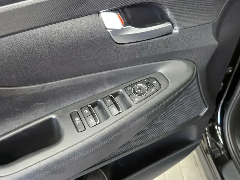 2023 Hyundai Santa Fe с пробегом 77 460 км