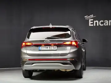 2023 Hyundai Santa Fe с пробегом 31 829 км