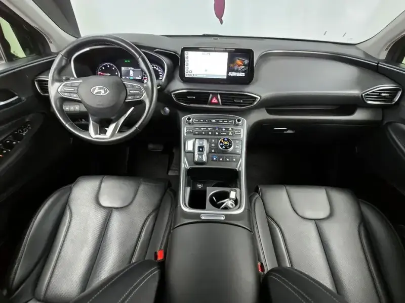 2023 Hyundai Santa Fe с пробегом 31 829 км
