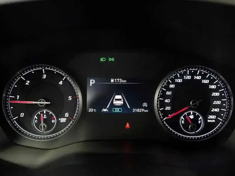 2023 Hyundai Santa Fe с пробегом 31 829 км