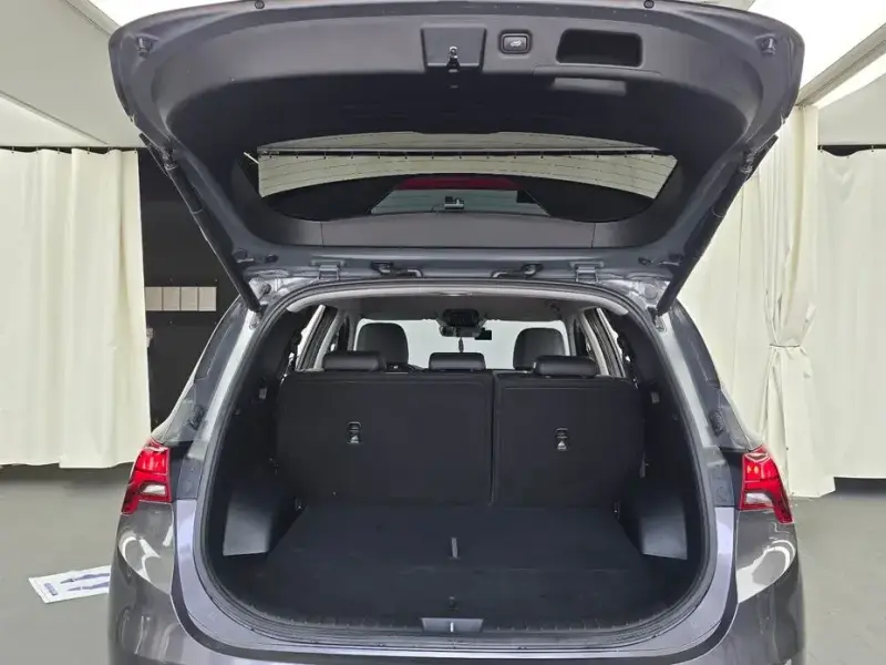 2023 Hyundai Santa Fe с пробегом 31 829 км