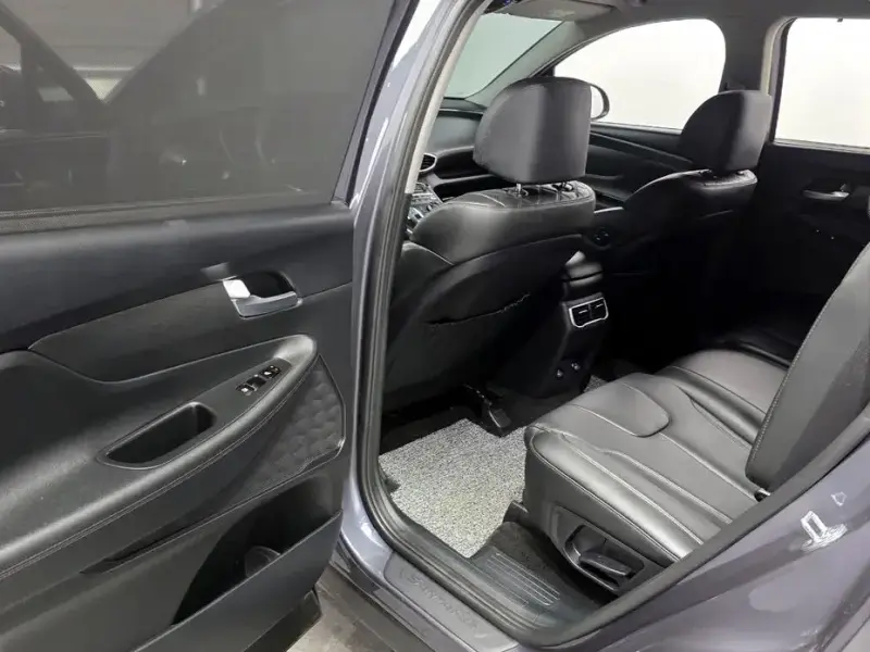 2022 Hyundai Santa Fe с пробегом 41 068 км
