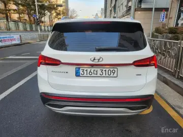 2023 Hyundai Santa Fe с пробегом 64 607 км