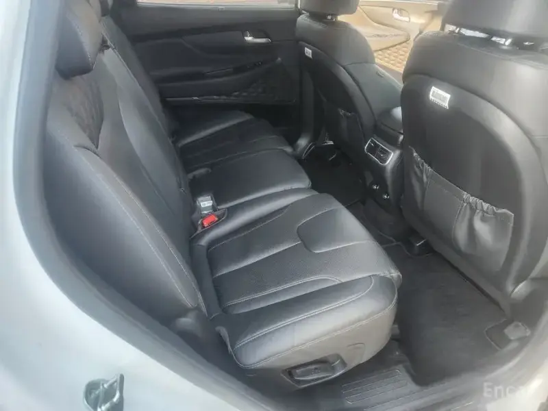 2023 Hyundai Santa Fe с пробегом 64 607 км