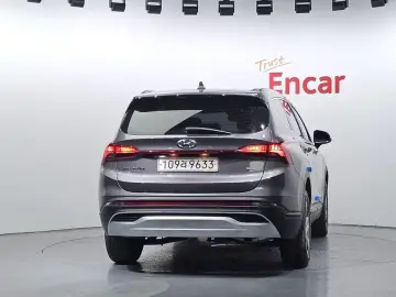 2023 Hyundai Santa Fe с пробегом 57 230 км