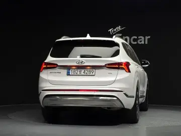 2021 Hyundai Santa Fe с пробегом 174 825 км