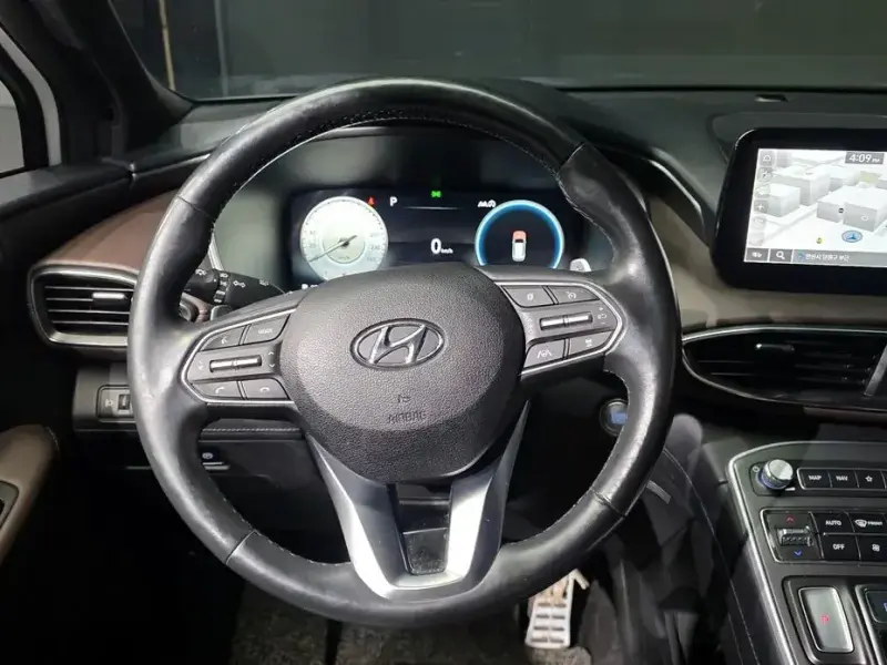 2021 Hyundai Santa Fe с пробегом 69 340 км