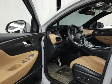 2021 Hyundai Santa Fe с пробегом 100 335 км