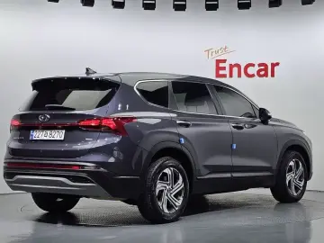 2022 Hyundai Santa Fe с пробегом 35 743 км