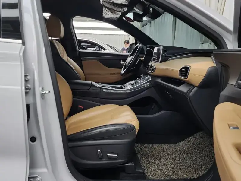 2021 Hyundai Santa Fe с пробегом 100 335 км