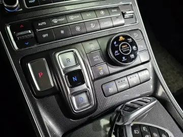 2022 Hyundai Santa Fe с пробегом 35 743 км