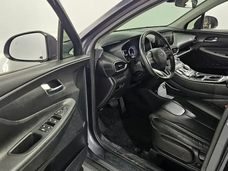 2022 Hyundai Santa Fe с пробегом 35 743 км