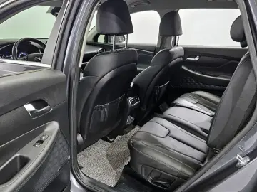2022 Hyundai Santa Fe с пробегом 35 743 км
