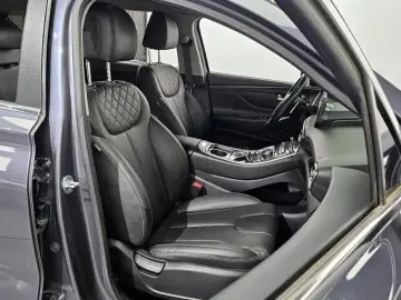 2022 Hyundai Santa Fe с пробегом 35 743 км