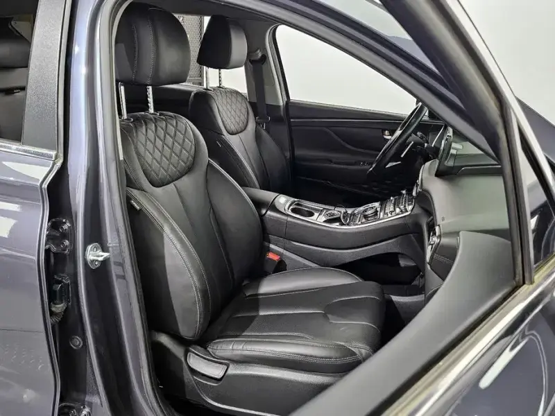 2022 Hyundai Santa Fe с пробегом 35 743 км