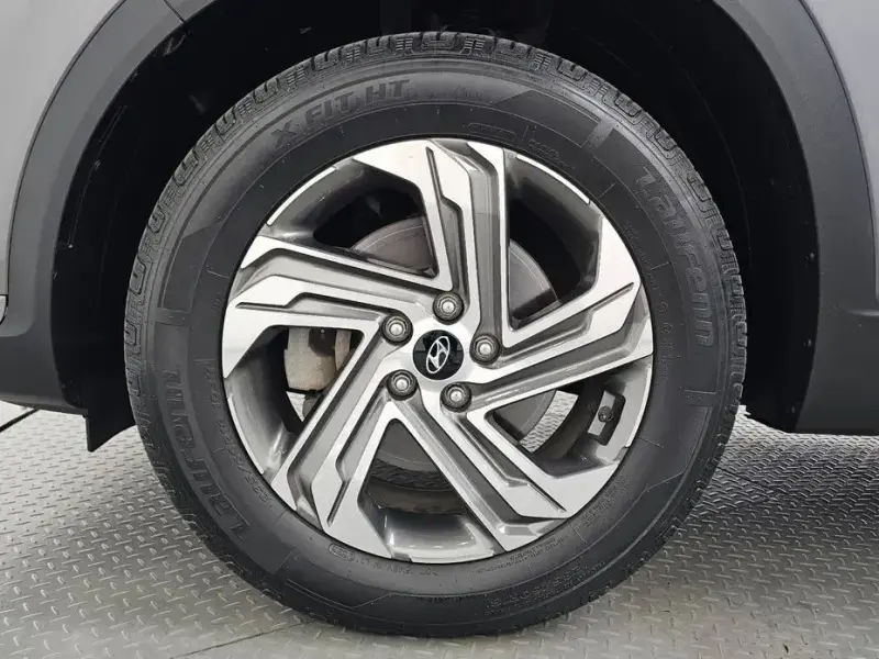 2021 Hyundai Santa Fe с пробегом 105 340 км