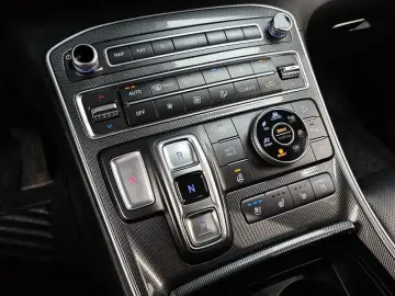 2021 Hyundai Santa Fe с пробегом 105 340 км