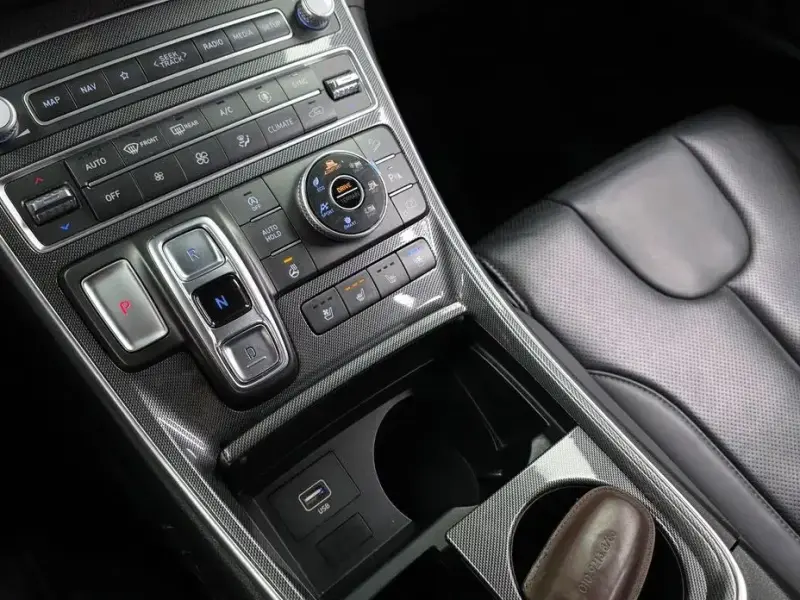 2020 Hyundai Santa Fe с пробегом 79 790 км