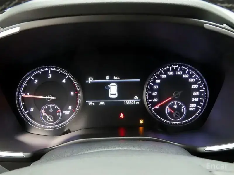 2022 Hyundai Santa Fe с пробегом 135 497 км