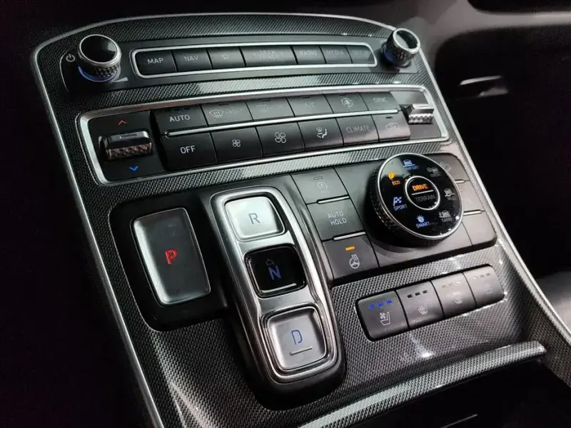 2021 Hyundai Santa Fe с пробегом 101 484 км