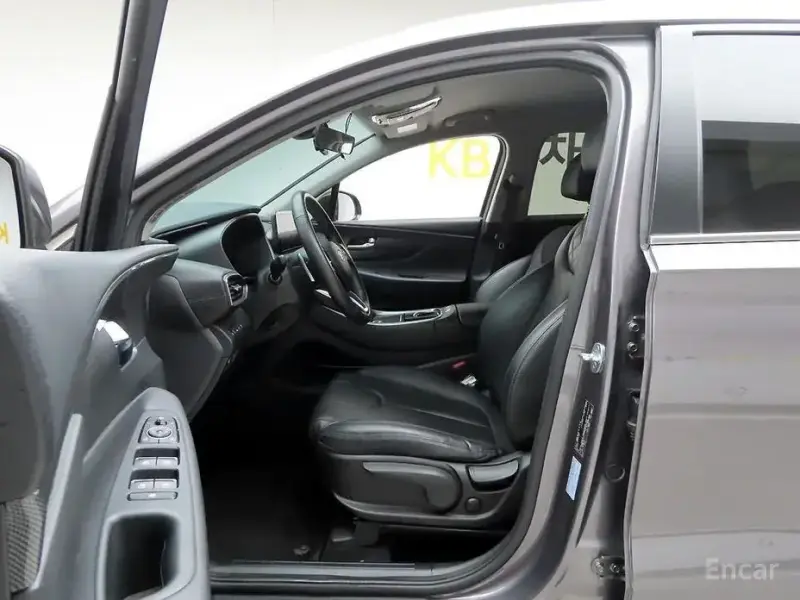 2022 Hyundai Santa Fe с пробегом 135 497 км