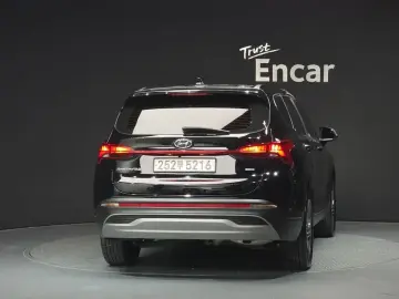 2023 Hyundai Santa Fe с пробегом 41 566 км