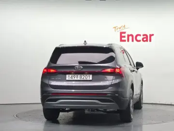 2022 Hyundai Santa Fe с пробегом 50 004 км