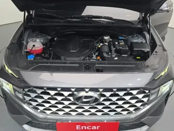 2022 Hyundai Santa Fe с пробегом 50 004 км